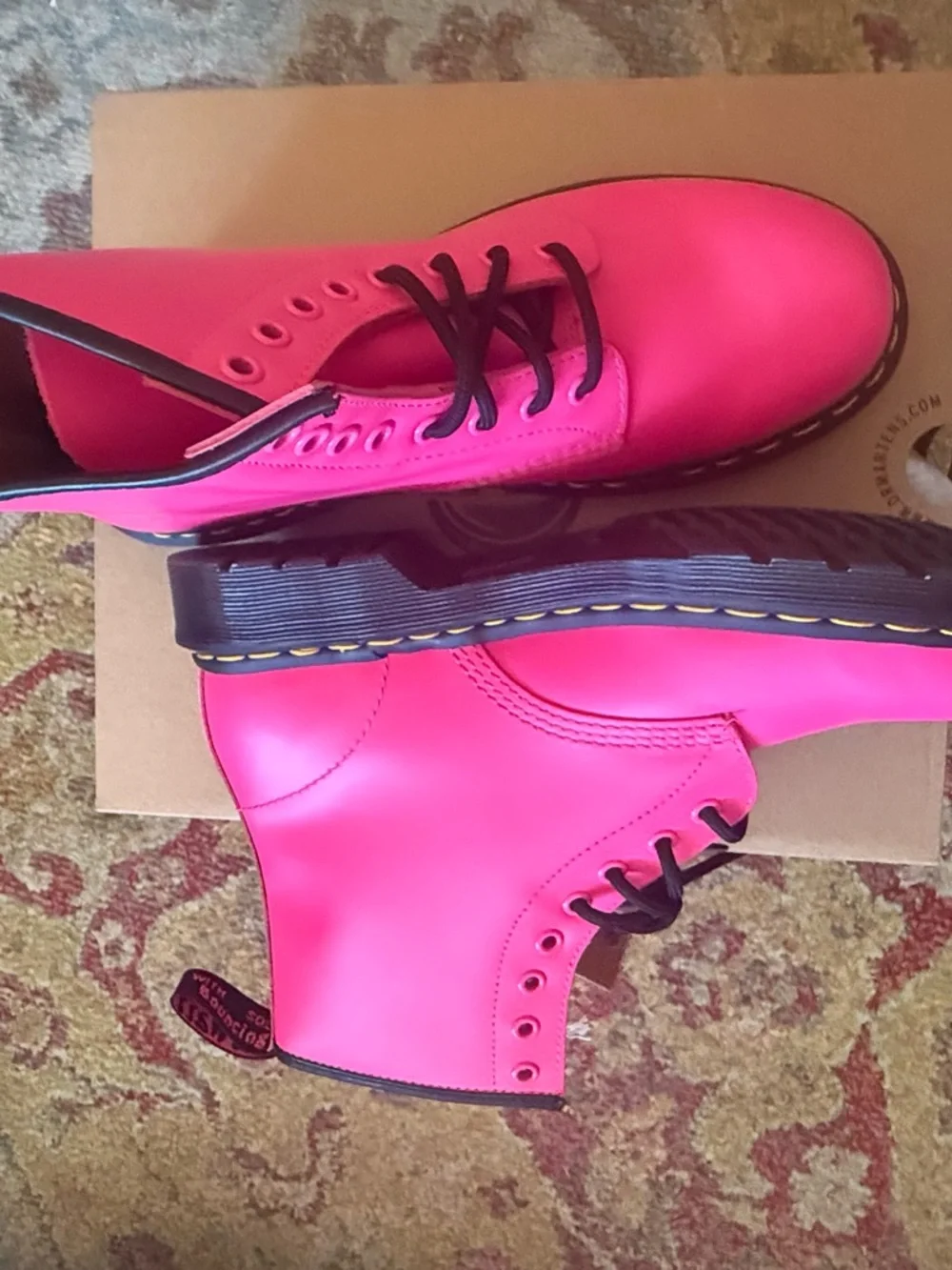 New Dr. Martens Clash Pink 1460 Smooth Leather Boots - Picture 6 of 6